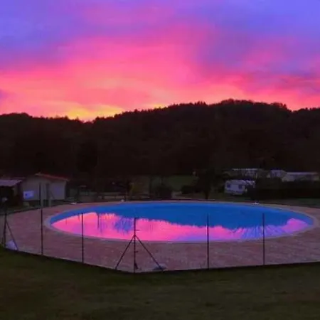 Campsite 3 Etoiles - Piscine - Eehgef *