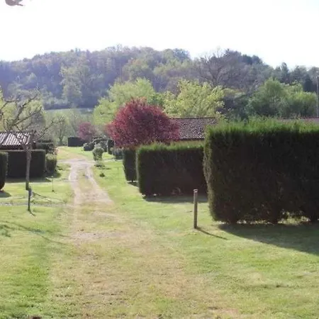 Campsite 3 Etoiles - Piscine - Eehgef Castelnau-Picampeau