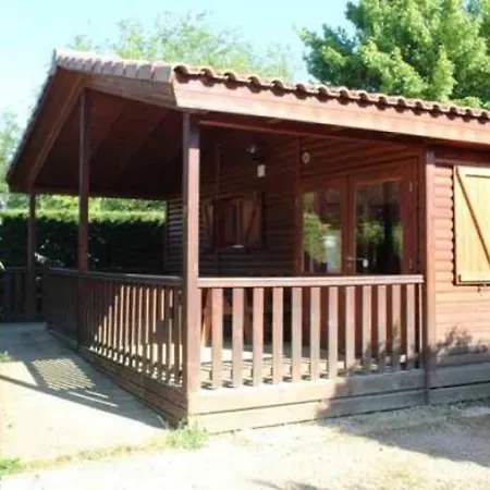 3 Etoiles - Piscine - Eehgef *
