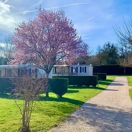 3 Etoiles - Piscine - Eehgef *