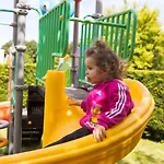 3 étoiles - Piscine - Eehgef Camping *