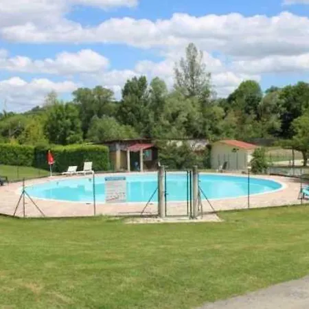 3 Etoiles - Piscine - Eehgef Kemp
