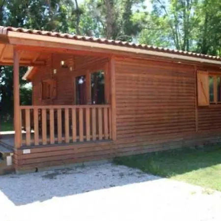 3 étoiles - Piscine - Eehgef * Castelnau-Picampeau
