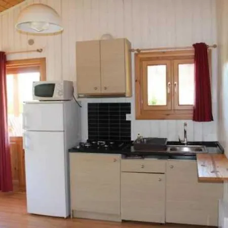 Camping 3 Etoiles - Piscine - Eehgef *