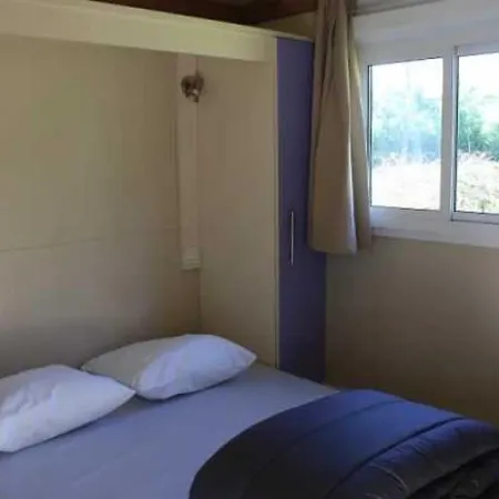 3 Etoiles - Piscine - Eehgef Camping *