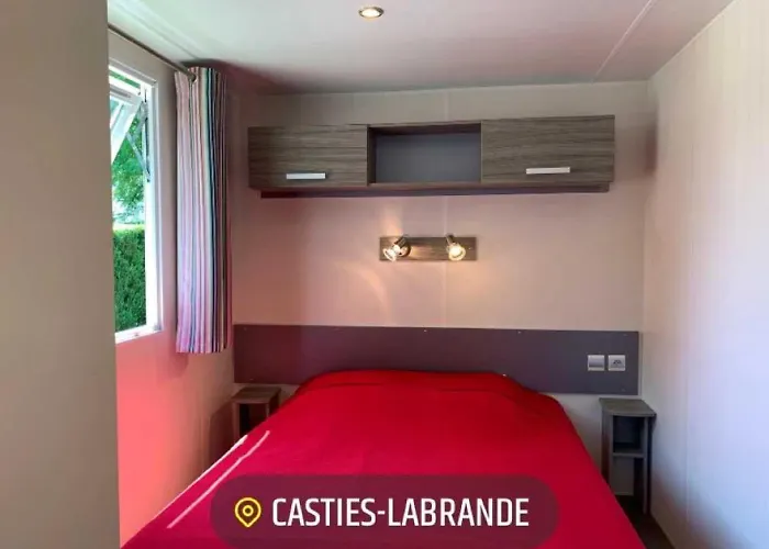 Campsite 3 Etoiles - Piscine - Eehgef Castelnau-Picampeau