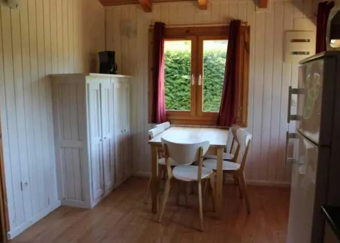 Campsite 3 Etoiles - Piscine - Eehgef Castelnau-Picampeau